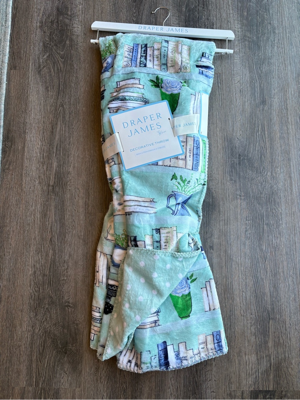 NWT Draper James Book Throw Blanket